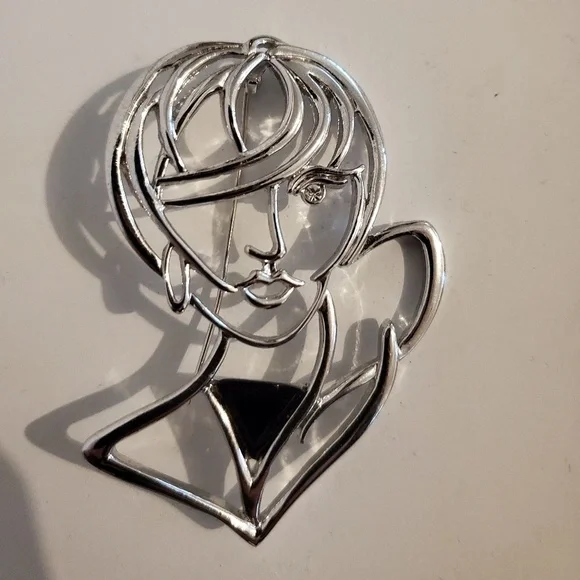 *R Lady Remington Lady Silver Tone Brooch Good Condition - Picture 1 of 5